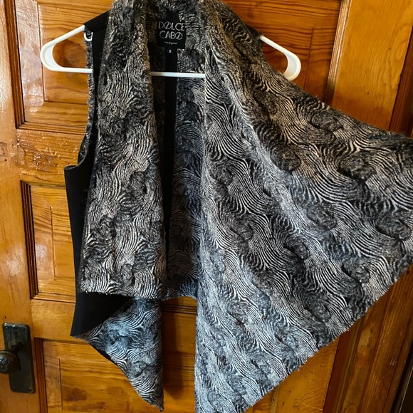 Dolce Cabo Faux Suede Vest - Picture 3 of 6